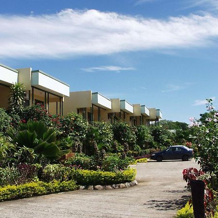 Grand West Villas Нанди Экстерьер фото
